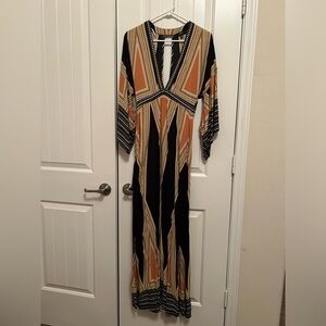 Lulus small maxi dress